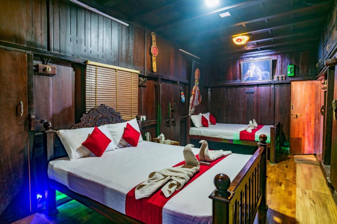 Castillo De Woods , The Private Luxury Villa , 8 Bhk, Vattavada Kottakamboor Zewnętrze zdjęcie
